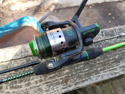 Shakespeare Ugly Stik GX2 Spinning Reel and 5'6" Fishing Rod Combo